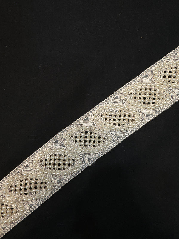 Fancy Center Lace