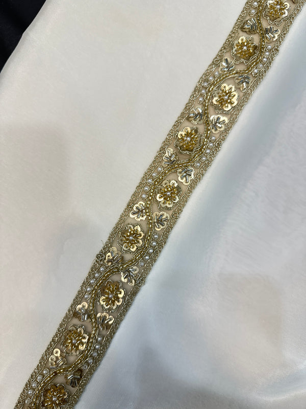 Fancy Border Lace