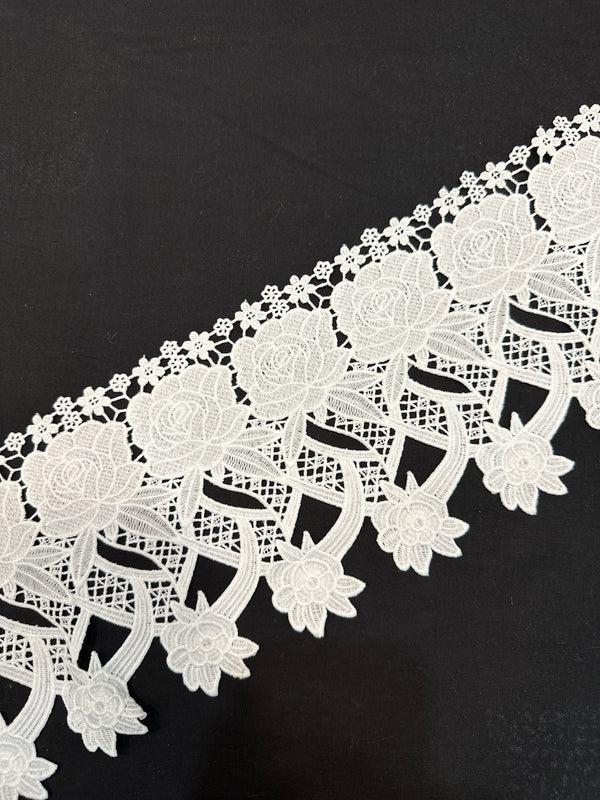 Milky Lace
