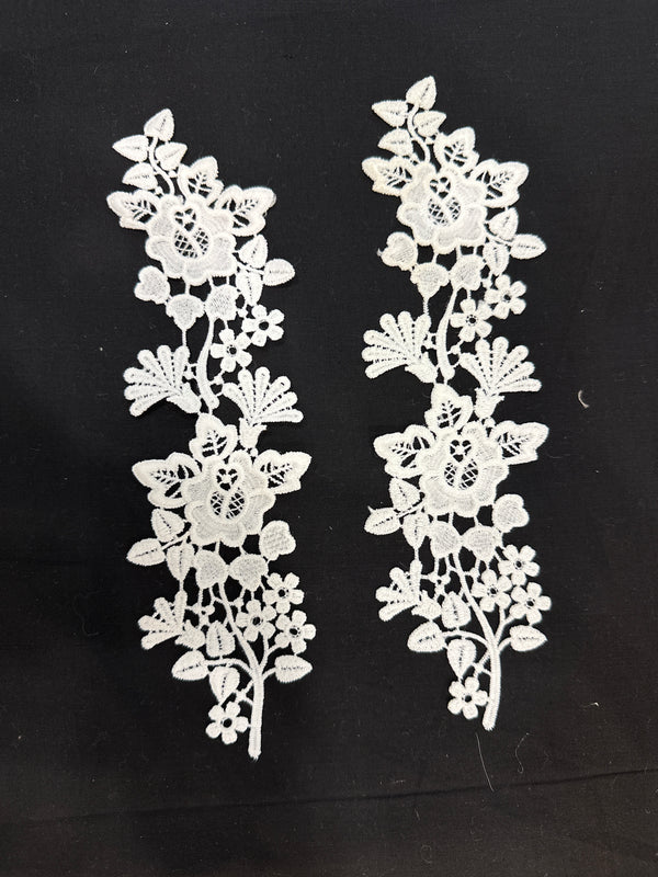 Premium Motifs Pair