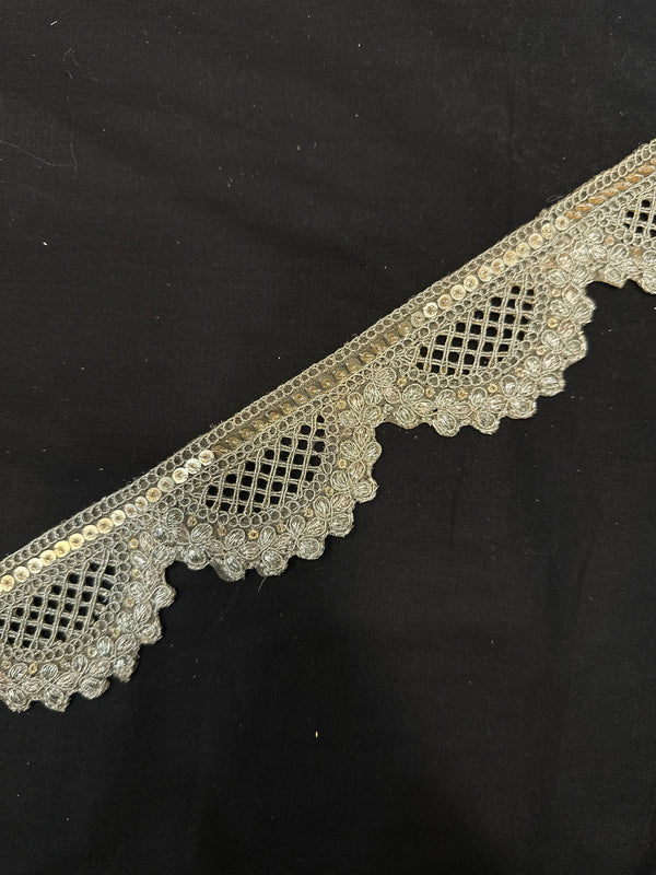 Fancy Lace (Dull Gold)