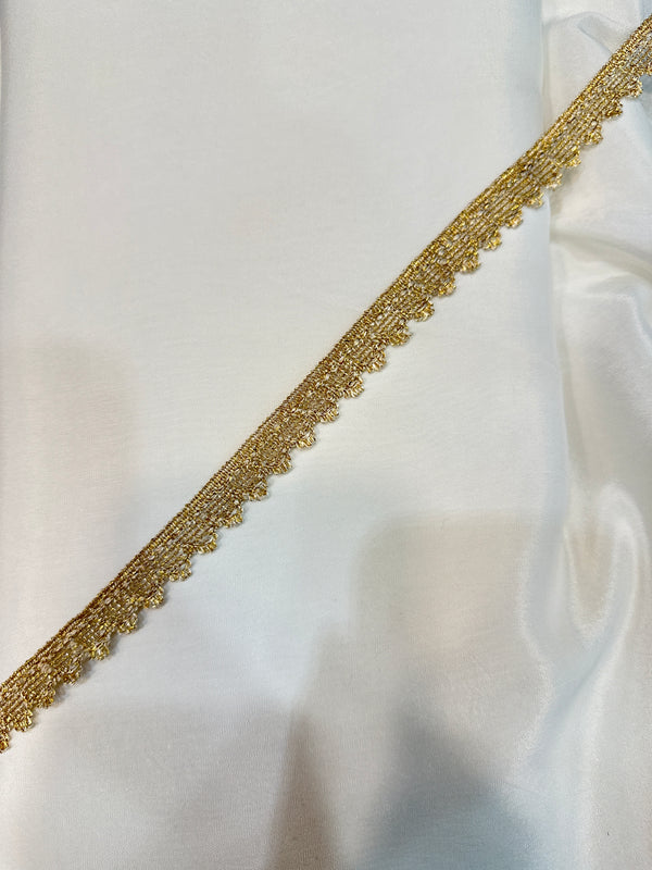 Tilla Pallu Lace Gold